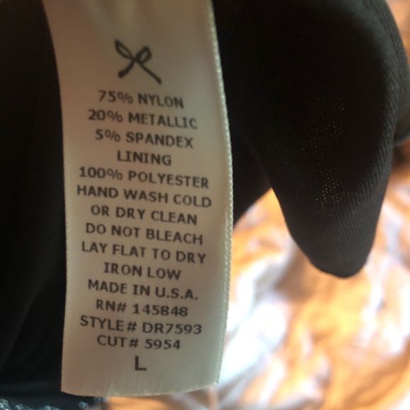 NWOT - Everly Silver Metallic slip dress - Picture 7 of 8